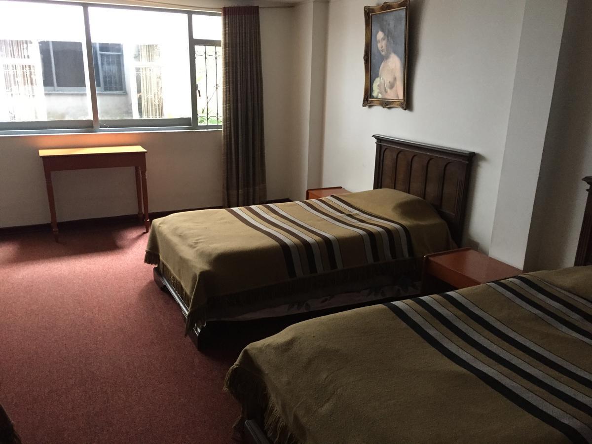 Hotel De Lujo Богота Екстериор снимка